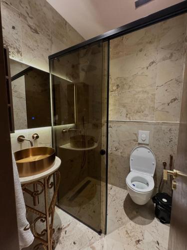 The HH Point - image 3