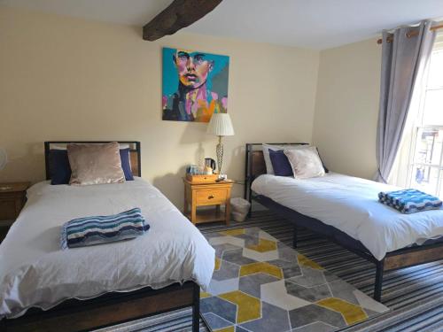 Family room 2 - The Unicorn Hotel in Llanidloes