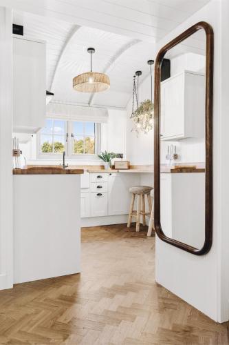 Nestledstays- The Willow in Arundel