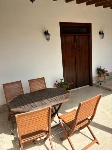 Calypso Historic Village House in Kolossi
