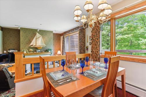 Wonderful One bedroom condo located in Highridge Condominiums J6 in Killington, USA