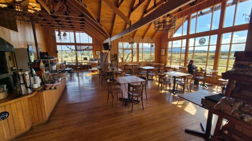 餐廳, Camping Río Serrano - Caja Los Andes (Camping Rio Serrano - Caja Los Andes) in 托雷斯德爾潘恩