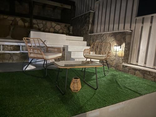 The GRΣΣK Cottage in Arnos Vale