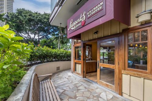 Hilton Grand Vacations Club at Hilton Hawaiian Village - image 13