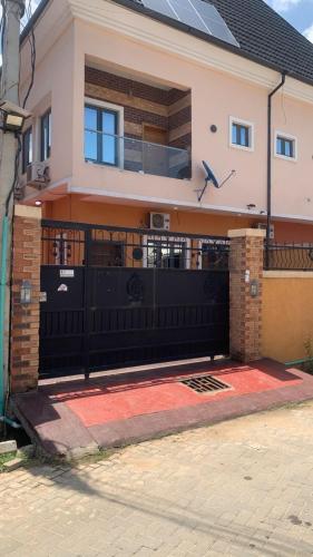 Lamorange luxurious apartments in Olowora