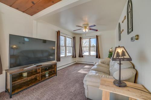 Cozy Tawas City Home with Views of Lake Huron! in Tawas City, USA