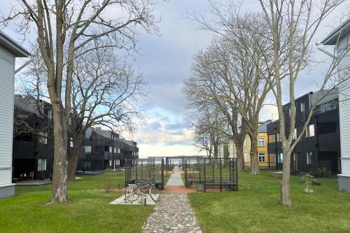 Peaceful Seaside Stay for Couples & Digital Nomads, Tallinn (photo 2)