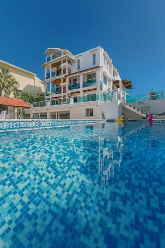Swimming pool, Hotel Neptuno Refugio in Boca Chica