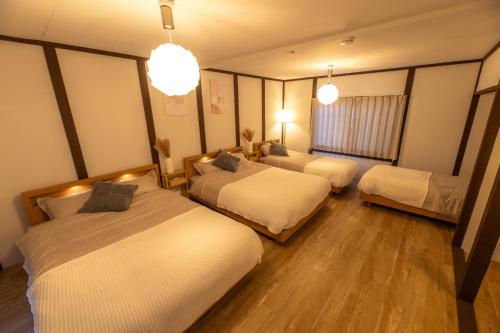 NEW OPEN OYADOYA KANO Ukai,Nagaragawa,Gifu Station 12 mins walk,Nagoya Station 35 mins,Free parking for 1 car,1 building,Max 8 people