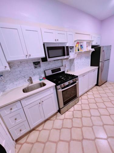 Amazing private Room in Queens