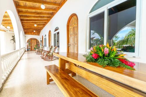 Hotel Mar Rey in Tamarindo