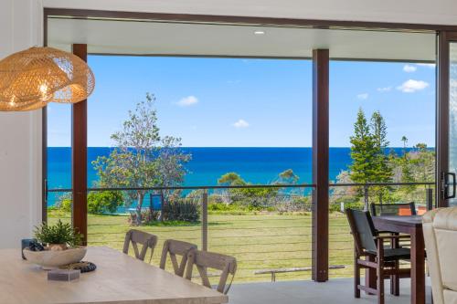 บริการและสิ่งอำนวยความสะดวก, 13 Jordan in บอนนีฮิลล์