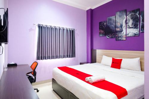 RedDoorz @ myRoom UMY Room Type - Standard Double Room