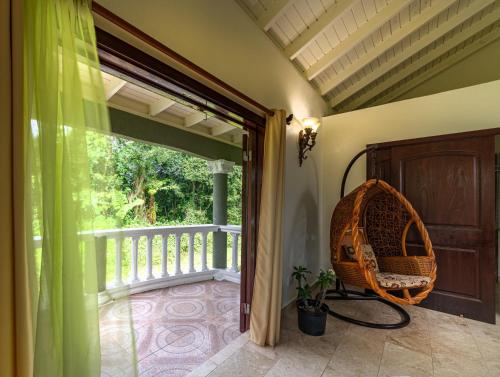 Facilities, Ridge Royale with Mountain View, Waterfalls, Hot Tub and Home Cinema in Saint Paul