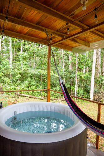 Villa Azul-Colibrí, Río Celeste (Villa Azul-Colibri, Rio Celeste) in 瓜圖索