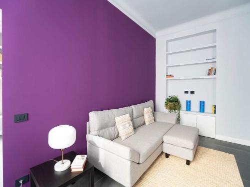 Charming Modern Apartment near Argonne