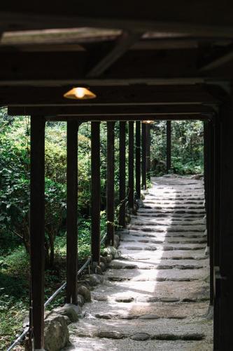 山荘 紗羅樹 Syaranoki, Yufu (foto 10)