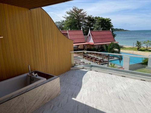 Kaibae Hut Resort in Kajbe-part