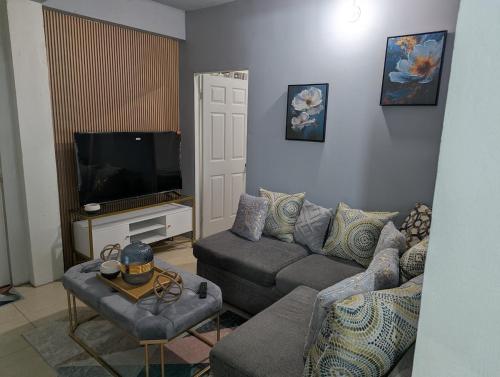 Jacqueline's Court in Carnbee