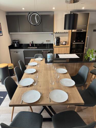 Kitchen, Le Clos Les Brunes in Limoges