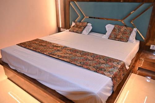 Hotel KT palace – khách sạn tại Mishirpur