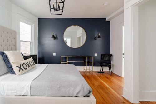 Stay Portland - Sophisticated 2BR - Prime NW 23rd Location