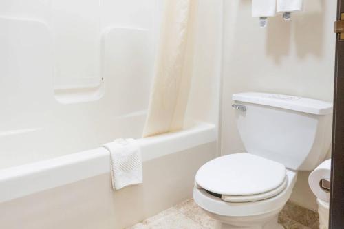 Quality Inn & Suites Sun Prairie Madison East in Sun Prairie, USA