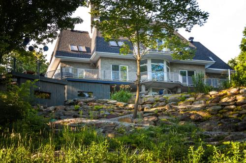 Viesnīcas āriene, Villa Nao in Roxton (QC)