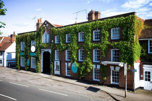 The Talbot Inn - Hotel - Woking