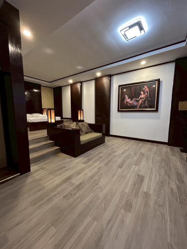 Topinn Hotel near Wat Saimai Lum Luk Ka