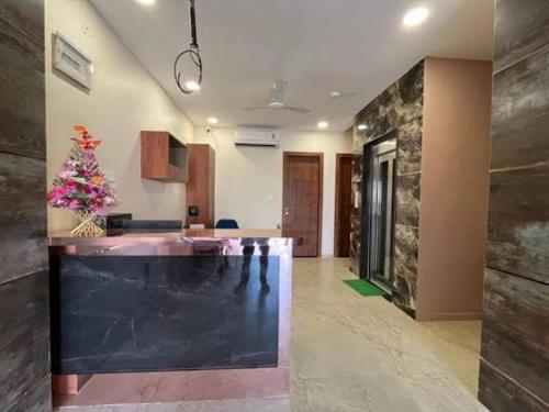 Accuotel Inn Minakshi