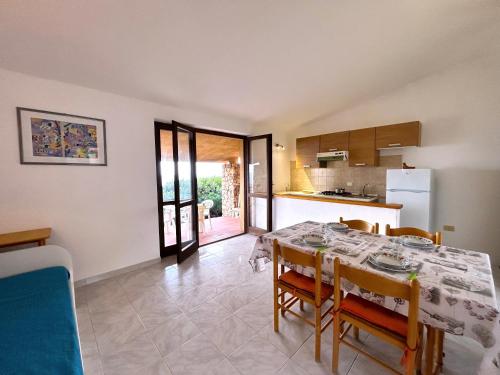 ห้องครัว, Residence in Costa Paradiso, apartments with private outdoor area in กอสตา ปาราดิโซ