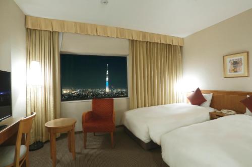 Moderate Twin Room with Tokyo Sky Tree View - Smoking