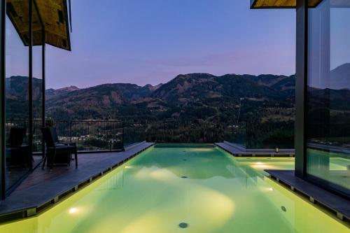 La Roccia Wellness Hotel in 卡瓦萊塞