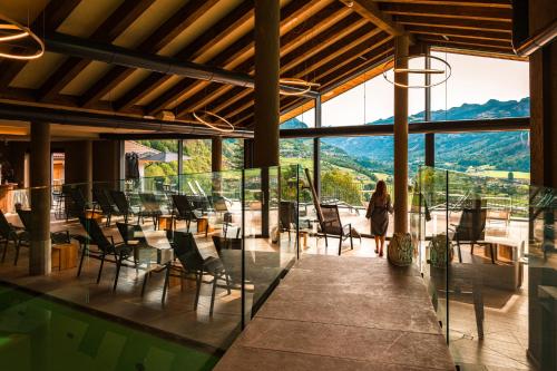 La Roccia Wellness Hotel in 卡瓦萊塞