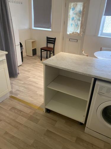 Cheerful 2 bedroom residential home - Free parking, Leeds (Foto 8)