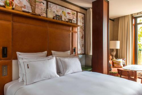 room detail thumbnail 0