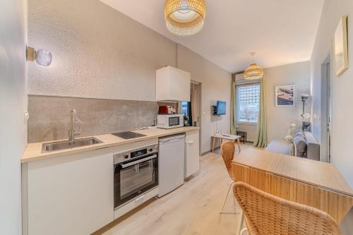 Les Halles Apartment With 2 Bedrooms Near Part-dieu - Lyon