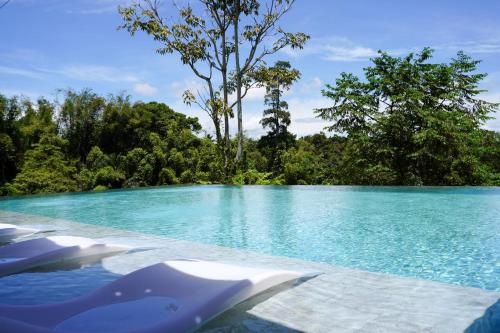 Hidden Gardens Resort, Davao in Eden