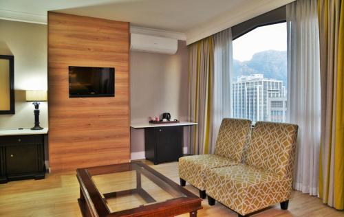 Capetonian Hotel Room Type - Deluxe King Room