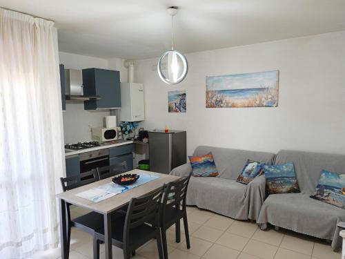 Carmen House, Grottammare