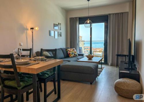 007 Apartamento con vistas al mar y terraza 3