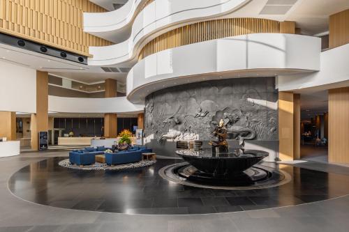 ردهة, Royal Cliff Beach Hotel Pattaya in فرا تامناك هيل