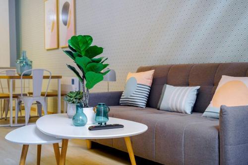 Stylish Duplex-1Bedroom-1.5Baths-Delicias Atocha