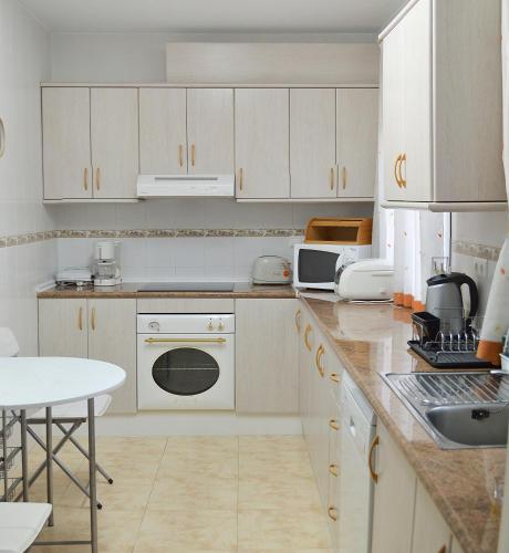 Kitchen, Villa Campoamor in Torrevieja
