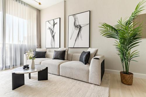 VayK - Luxurious 2BR in JVC - image 6