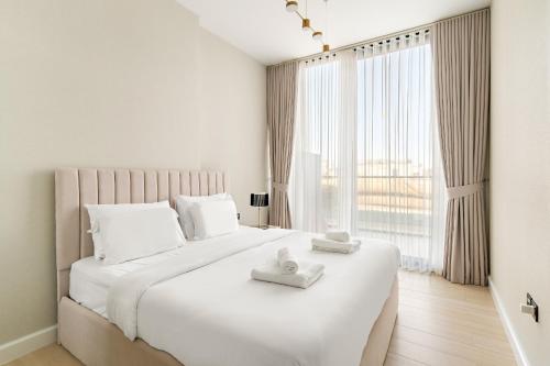 VayK - Luxurious 2BR in JVC - image 3