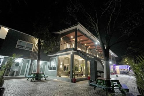 Mansimble Tea Estate Lodge & Camp in Kasoti