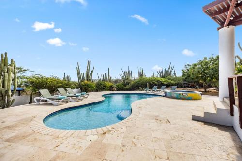 Beautiful 5BR Villa *Zen*Nature*Views*BBQ*BathTub* – khách sạn tại Turibana