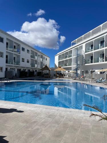 Bể bơi, Surfing Colors Apartamentos in Fuerteventura